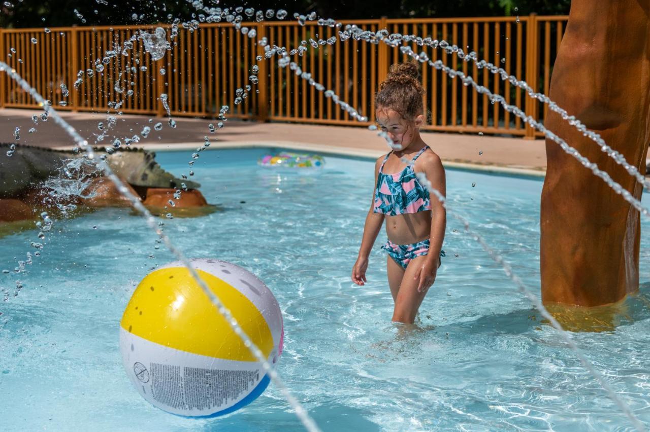 Camping Maeva Escapades Millau Plage מראה חיצוני תמונה